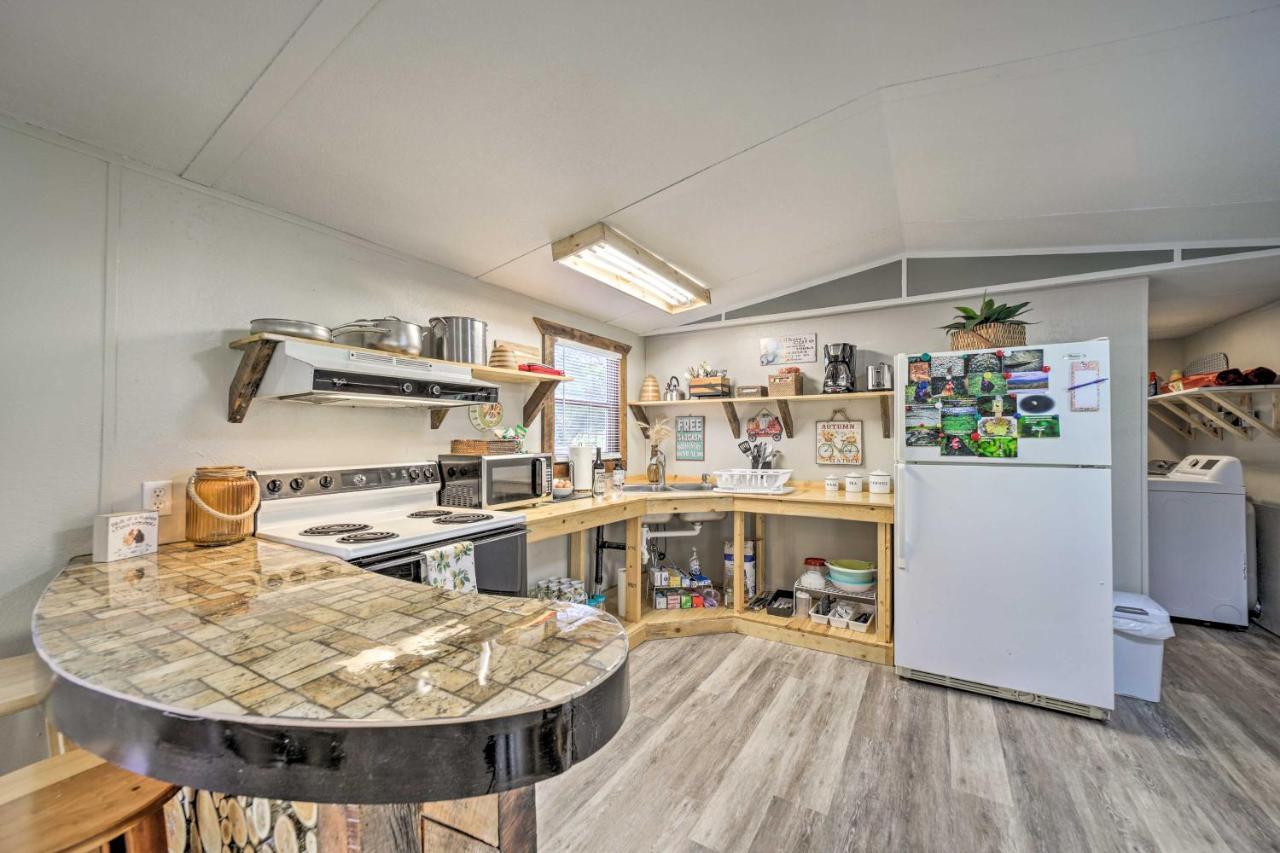 Smoky Mountain Vacation Rental With Hot Tub And Kayaks Whittier Exteriér fotografie