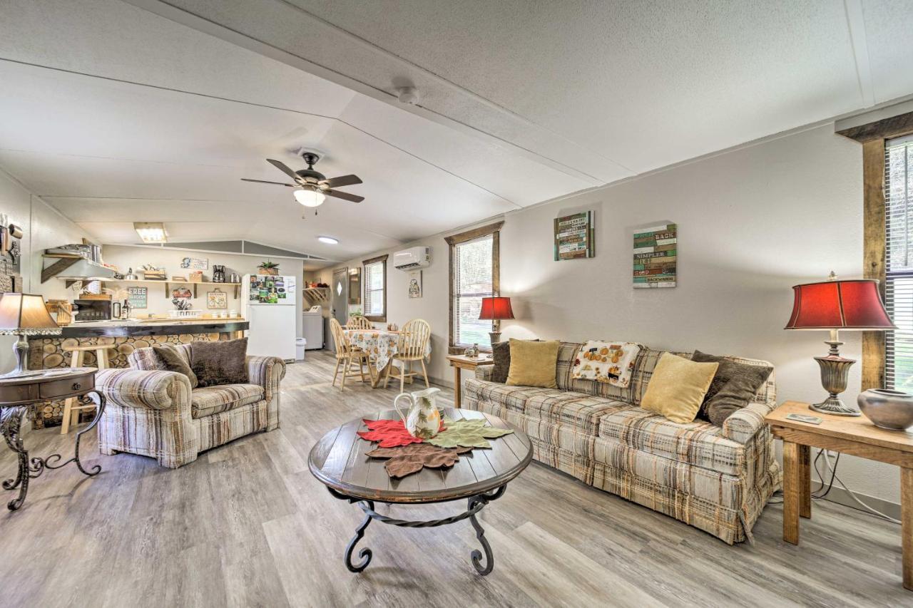Smoky Mountain Vacation Rental With Hot Tub And Kayaks Whittier Exteriér fotografie