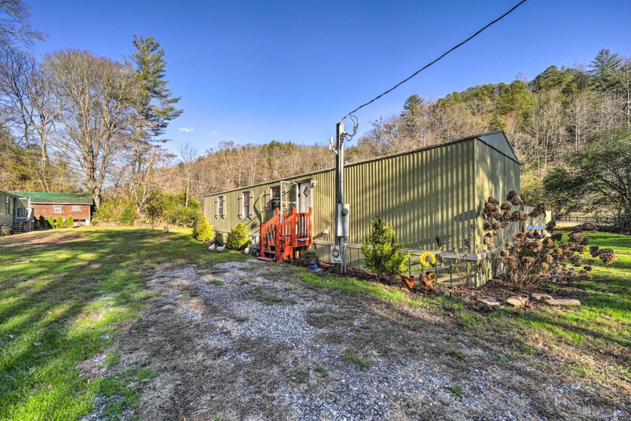 Smoky Mountain Vacation Rental With Hot Tub And Kayaks Whittier Exteriér fotografie